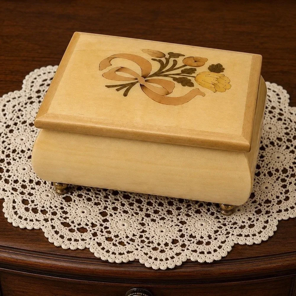 Vintage Italian Inlaid Wood Music Box Floral Marquetry 4.5x3.5
